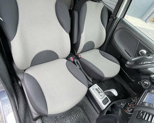 Сірий Ніссан Ноут, об'ємом двигуна 1.6 л та пробігом 211 тис. км за 8600 $, фото 44 на Automoto.ua