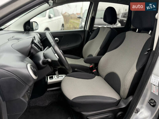 Серый Ниссан Ноут, объемом двигателя 1.6 л и пробегом 207 тыс. км за 7999 $, фото 17 на Automoto.ua