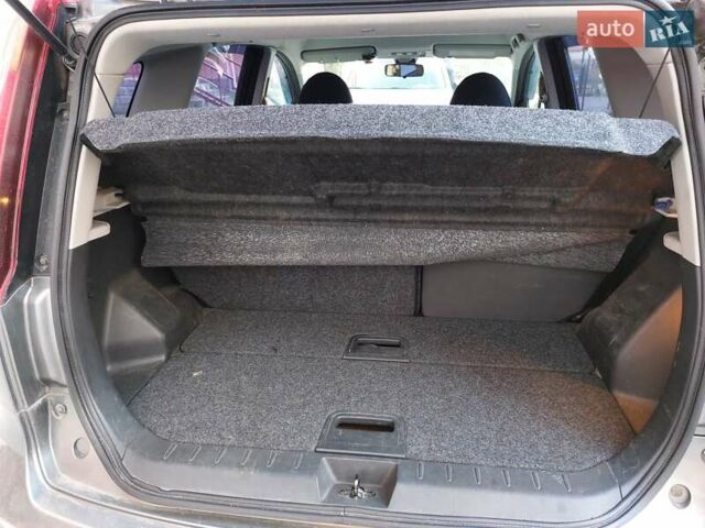 Серый Ниссан Ноут, объемом двигателя 1.4 л и пробегом 88 тыс. км за 6500 $, фото 4 на Automoto.ua