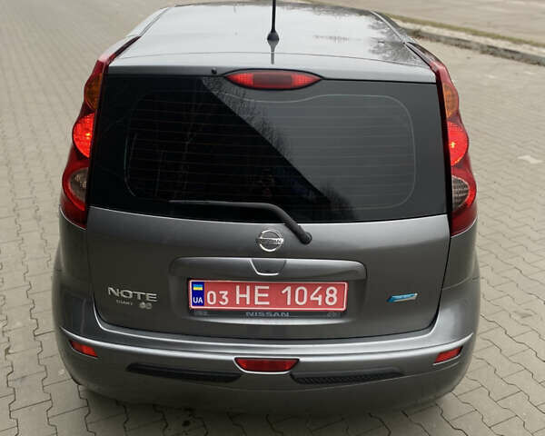 Серый Ниссан Ноут, объемом двигателя 1.4 л и пробегом 190 тыс. км за 5950 $, фото 15 на Automoto.ua