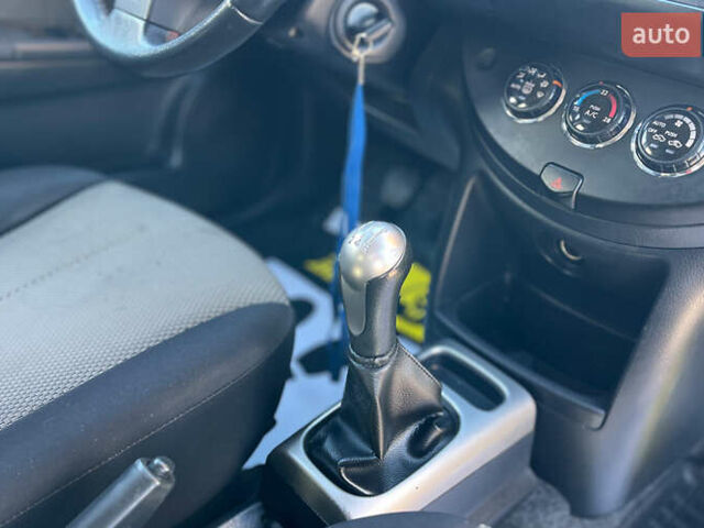 Сірий Ніссан Ноут, об'ємом двигуна 1.46 л та пробігом 212 тис. км за 6000 $, фото 14 на Automoto.ua