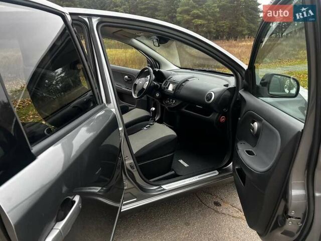 Серый Ниссан Ноут, объемом двигателя 1.39 л и пробегом 140 тыс. км за 6700 $, фото 49 на Automoto.ua