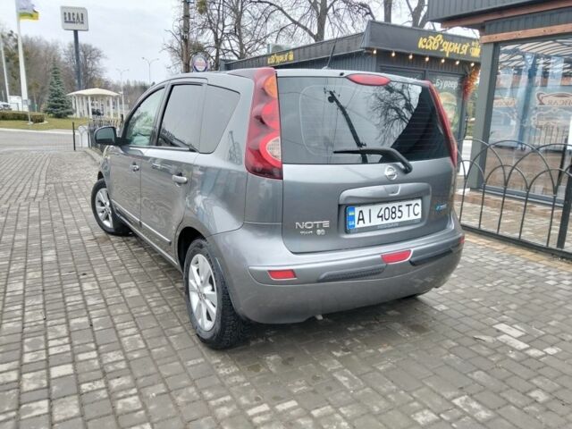 Серый Ниссан Ноут, объемом двигателя 1.4 л и пробегом 194 тыс. км за 5300 $, фото 2 на Automoto.ua