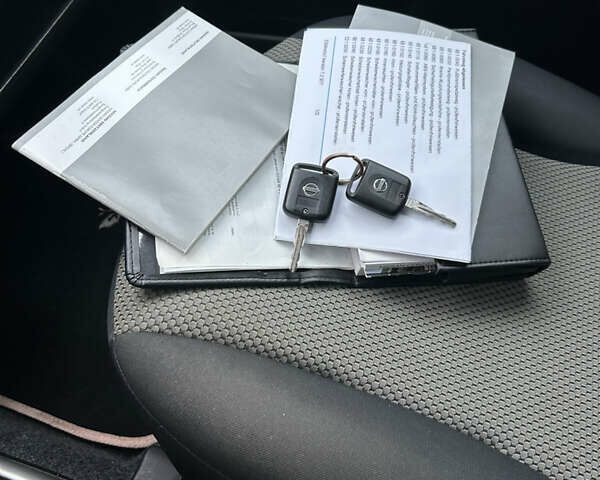 Серый Ниссан Ноут, объемом двигателя 1.4 л и пробегом 141 тыс. км за 5800 $, фото 9 на Automoto.ua