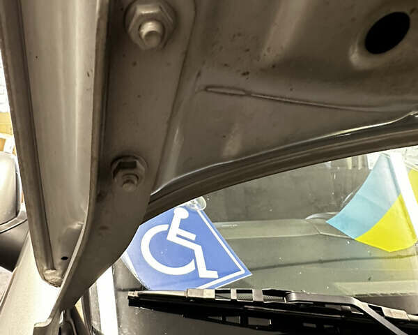 Серый Ниссан Ноут, объемом двигателя 1.39 л и пробегом 120 тыс. км за 7300 $, фото 23 на Automoto.ua