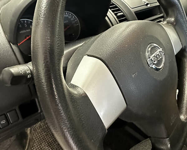 Серый Ниссан Ноут, объемом двигателя 1.39 л и пробегом 120 тыс. км за 7300 $, фото 8 на Automoto.ua