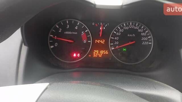 Серый Ниссан Ноут, объемом двигателя 1.46 л и пробегом 291 тыс. км за 6200 $, фото 12 на Automoto.ua