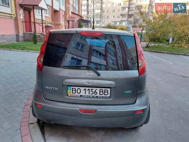Серый Ниссан Ноут, объемом двигателя 1.4 л и пробегом 80 тыс. км за 6500 $, фото 2 на Automoto.ua