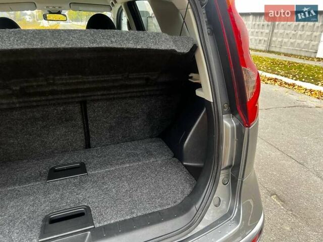 Серый Ниссан Ноут, объемом двигателя 1.39 л и пробегом 140 тыс. км за 6700 $, фото 36 на Automoto.ua