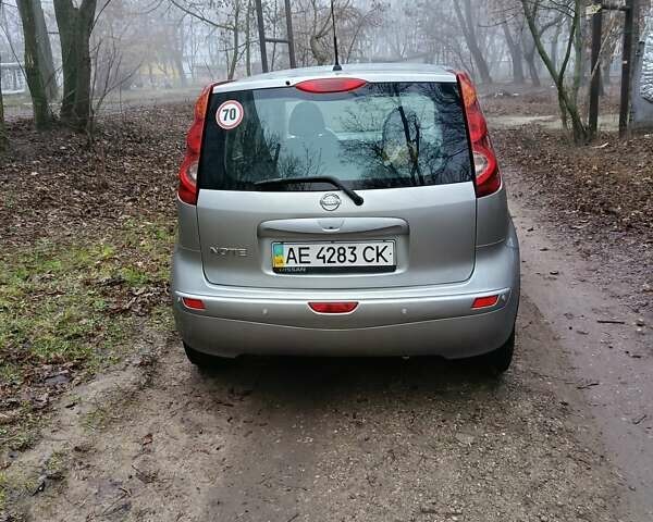Серый Ниссан Ноут, объемом двигателя 1.39 л и пробегом 141 тыс. км за 7800 $, фото 7 на Automoto.ua