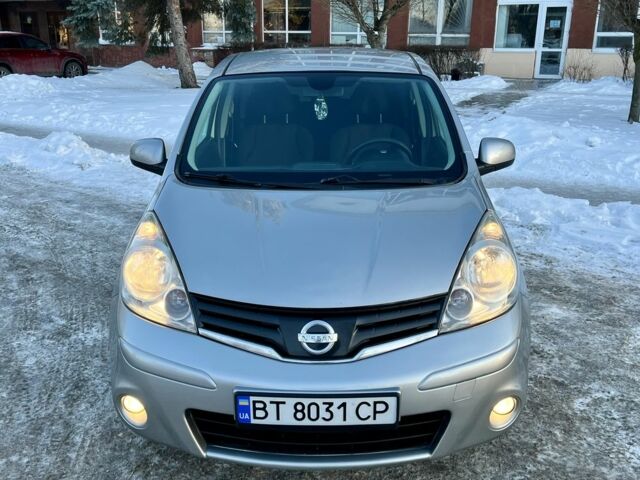 Серый Ниссан Ноут, объемом двигателя 1.4 л и пробегом 264 тыс. км за 4850 $, фото 18 на Automoto.ua