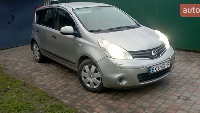 Серый Ниссан Ноут, объемом двигателя 1.46 л и пробегом 291 тыс. км за 6200 $, фото 8 на Automoto.ua