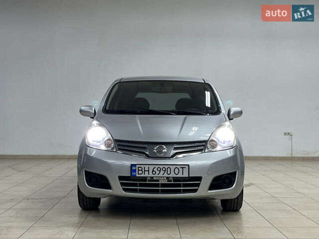 Ніссан Ноут 2011 у Одесі на Automoto.ua Сірий Ніссан Ноут, об'ємом двигуна 1.5 л та пробігом 49 тис. км за 6999 $, фото 1 на Automoto.ua