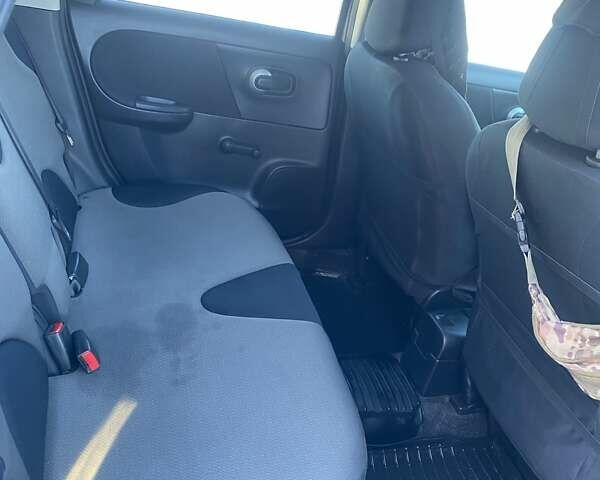 Сірий Ніссан Ноут, об'ємом двигуна 1.6 л та пробігом 200 тис. км за 6000 $, фото 10 на Automoto.ua