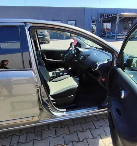 Сірий Ніссан Ноут, об'ємом двигуна 1.5 л та пробігом 212 тис. км за 5200 $, фото 10 на Automoto.ua