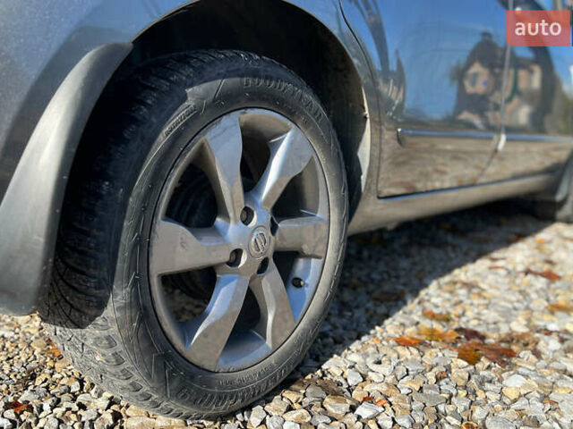 Сірий Ніссан Ноут, об'ємом двигуна 1.46 л та пробігом 212 тис. км за 6000 $, фото 28 на Automoto.ua