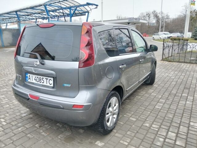 Серый Ниссан Ноут, объемом двигателя 1.4 л и пробегом 194 тыс. км за 5300 $, фото 1 на Automoto.ua