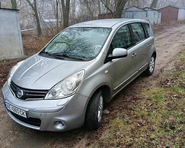 Серый Ниссан Ноут, объемом двигателя 1.39 л и пробегом 141 тыс. км за 7800 $, фото 6 на Automoto.ua
