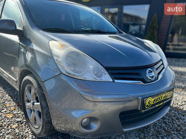 Сірий Ніссан Ноут, об'ємом двигуна 1.46 л та пробігом 212 тис. км за 6000 $, фото 1 на Automoto.ua