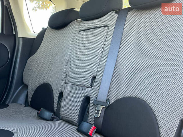 Сірий Ніссан Ноут, об'ємом двигуна 1.46 л та пробігом 212 тис. км за 6000 $, фото 21 на Automoto.ua