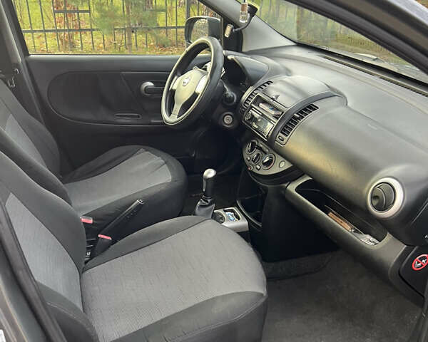 Серый Ниссан Ноут, объемом двигателя 1.4 л и пробегом 259 тыс. км за 6300 $, фото 6 на Automoto.ua