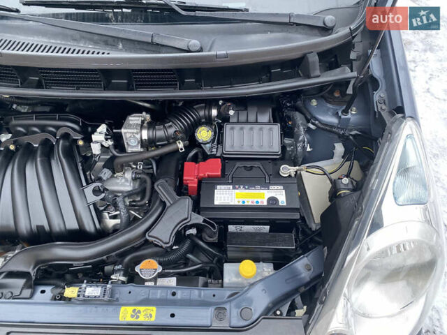 Серый Ниссан Ноут, объемом двигателя 1.6 л и пробегом 170 тыс. км за 8190 $, фото 23 на Automoto.ua