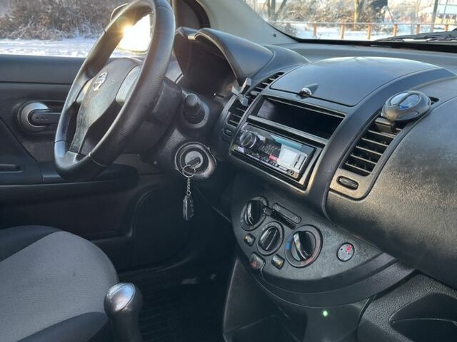 Сірий Ніссан Ноут, об'ємом двигуна 1.6 л та пробігом 195 тис. км за 5900 $, фото 6 на Automoto.ua