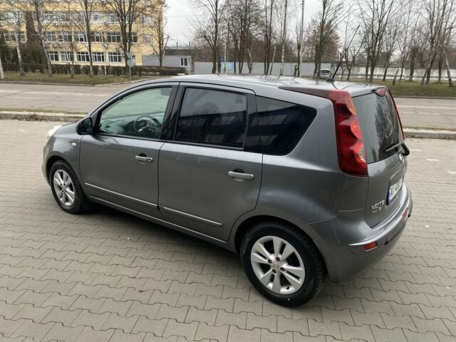 Сірий Ніссан Ноут, об'ємом двигуна 1.4 л та пробігом 190 тис. км за 5950 $, фото 12 на Automoto.ua