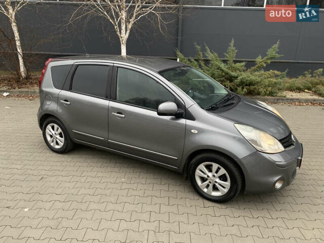 Серый Ниссан Ноут, объемом двигателя 1.4 л и пробегом 190 тыс. км за 5950 $, фото 7 на Automoto.ua