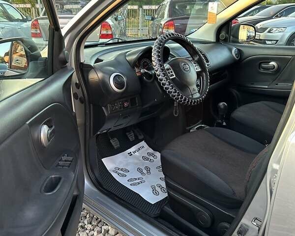Сірий Ніссан Ноут, об'ємом двигуна 1.4 л та пробігом 251 тис. км за 5300 $, фото 6 на Automoto.ua
