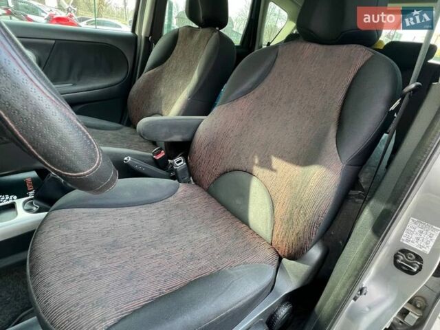 Серый Ниссан Ноут, объемом двигателя 1.39 л и пробегом 144 тыс. км за 5900 $, фото 12 на Automoto.ua