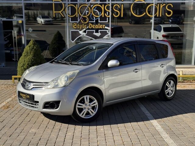 Сірий Ніссан Ноут, об'ємом двигуна 1.5 л та пробігом 50 тис. км за 7200 $, фото 1 на Automoto.ua