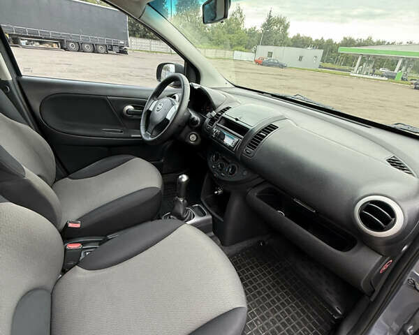 Серый Ниссан Ноут, объемом двигателя 1.6 л и пробегом 175 тыс. км за 5950 $, фото 6 на Automoto.ua