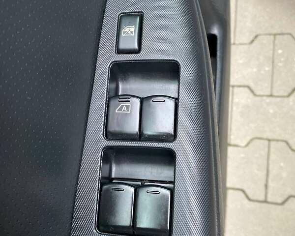 Серый Ниссан Ноут, объемом двигателя 0 л и пробегом 191 тыс. км за 5900 $, фото 11 на Automoto.ua