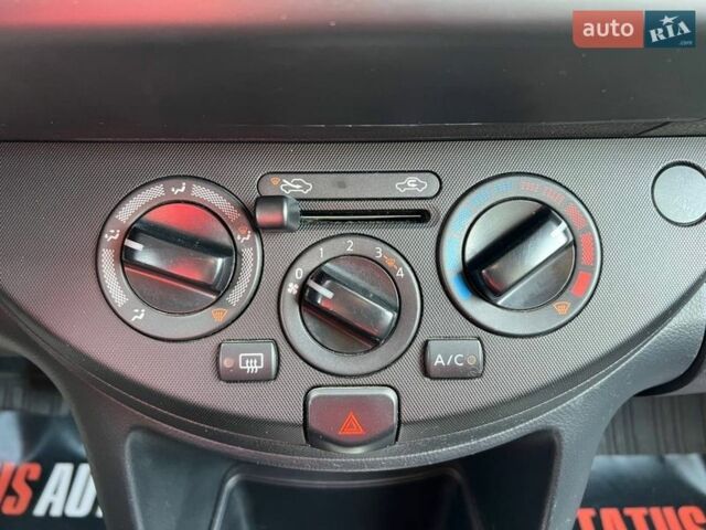 Серый Ниссан Ноут, объемом двигателя 1.39 л и пробегом 144 тыс. км за 5900 $, фото 19 на Automoto.ua