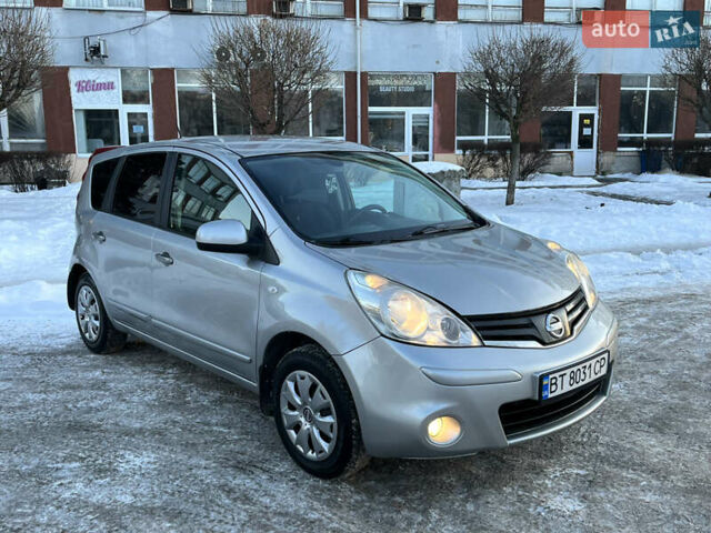 Сірий Ніссан Ноут, об'ємом двигуна 1.4 л та пробігом 264 тис. км за 4850 $, фото 16 на Automoto.ua