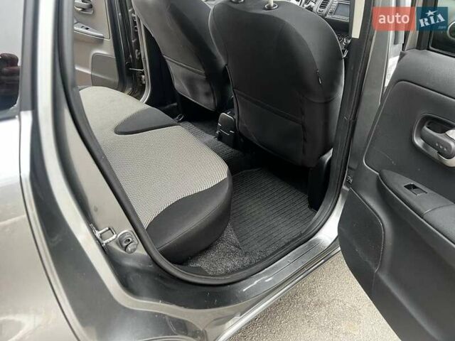 Серый Ниссан Ноут, объемом двигателя 1.39 л и пробегом 140 тыс. км за 6700 $, фото 31 на Automoto.ua
