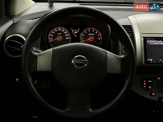 Ніссан Ноут 2011 у Одесі на Automoto.ua Сірий Ніссан Ноут, об'ємом двигуна 1.5 л та пробігом 49 тис. км за 6999 $, фото 20 на Automoto.ua