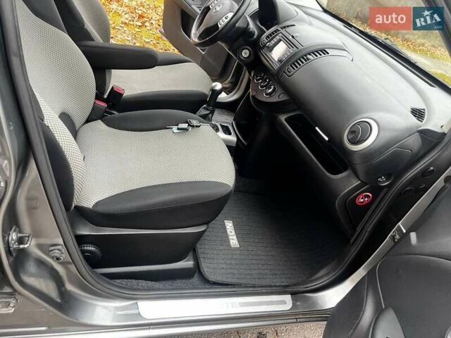 Серый Ниссан Ноут, объемом двигателя 1.39 л и пробегом 140 тыс. км за 6700 $, фото 37 на Automoto.ua