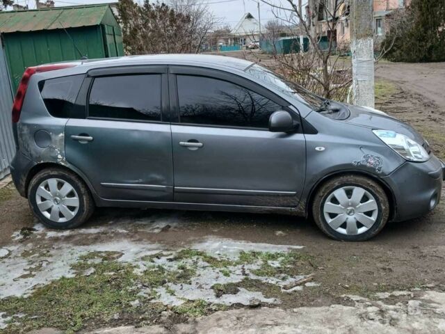 Сірий Ніссан Ноут, об'ємом двигуна 1.5 л та пробігом 430 тис. км за 6000 $, фото 1 на Automoto.ua