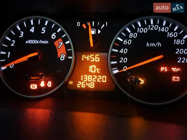 Сірий Ніссан Ноут, об'ємом двигуна 1.39 л та пробігом 138 тис. км за 8000 $, фото 9 на Automoto.ua