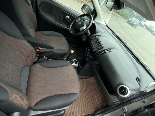 Сірий Ніссан Ноут, об'ємом двигуна 1.4 л та пробігом 190 тис. км за 5950 $, фото 15 на Automoto.ua