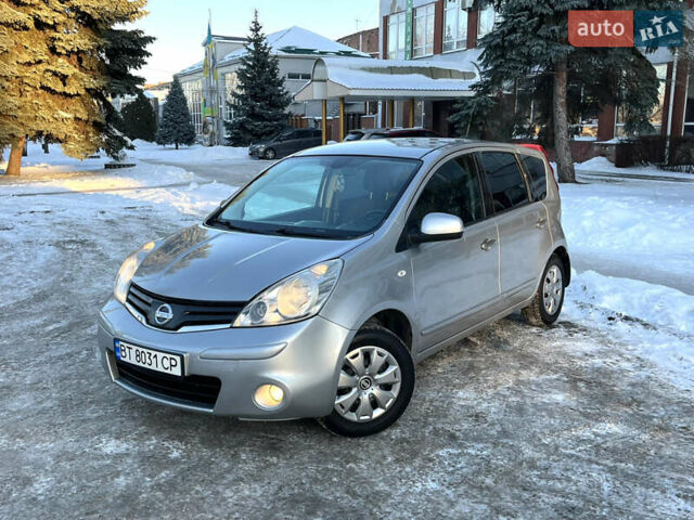 Сірий Ніссан Ноут, об'ємом двигуна 1.4 л та пробігом 265 тис. км за 4750 $, фото 6 на Automoto.ua