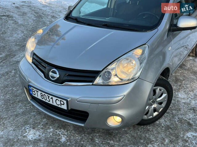 Сірий Ніссан Ноут, об'ємом двигуна 1.4 л та пробігом 265 тис. км за 4750 $, фото 9 на Automoto.ua