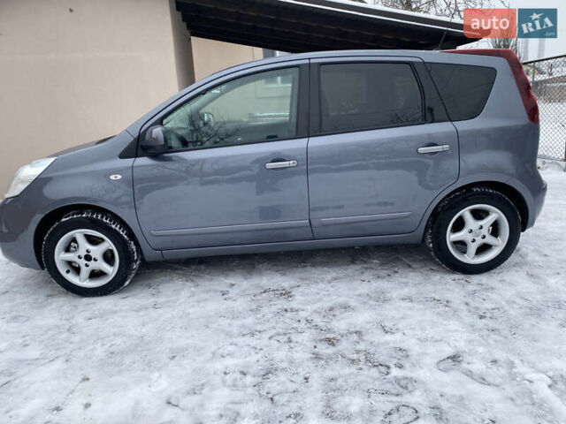 Сірий Ніссан Ноут, об'ємом двигуна 1.6 л та пробігом 172 тис. км за 8390 $, фото 3 на Automoto.ua