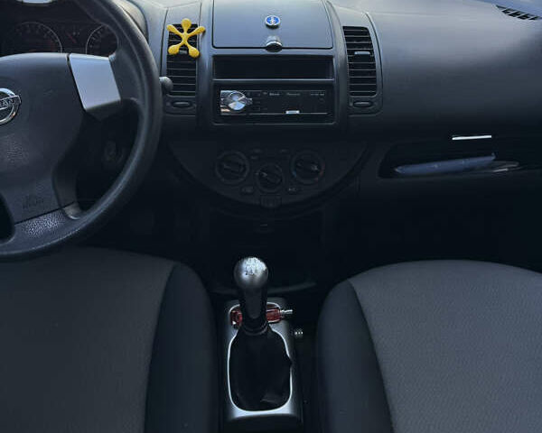 Серый Ниссан Ноут, объемом двигателя 1.4 л и пробегом 126 тыс. км за 6200 $, фото 9 на Automoto.ua