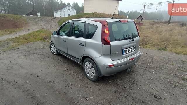 Серый Ниссан Ноут, объемом двигателя 1.46 л и пробегом 291 тыс. км за 6200 $, фото 4 на Automoto.ua