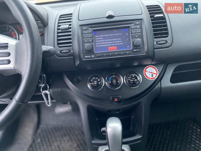 Сірий Ніссан Ноут, об'ємом двигуна 1.6 л та пробігом 172 тис. км за 8390 $, фото 12 на Automoto.ua