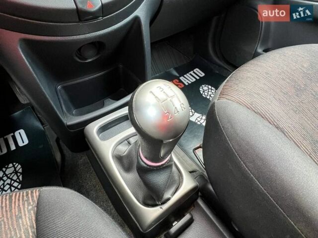 Серый Ниссан Ноут, объемом двигателя 1.39 л и пробегом 144 тыс. км за 5900 $, фото 20 на Automoto.ua