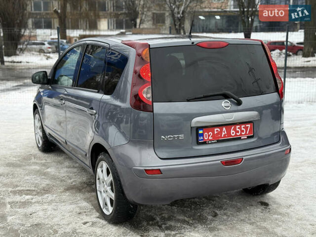 Сірий Ніссан Ноут, об'ємом двигуна 1.6 л та пробігом 210 тис. км за 7950 $, фото 1 на Automoto.ua